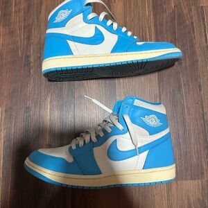 Jordan 1 UNC